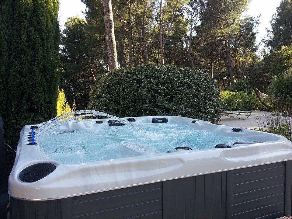 Bed and Breakfast Les Mazets Du Luberon Puget Esterno foto