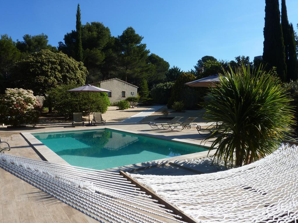 Bed and Breakfast Les Mazets Du Luberon Puget Esterno foto