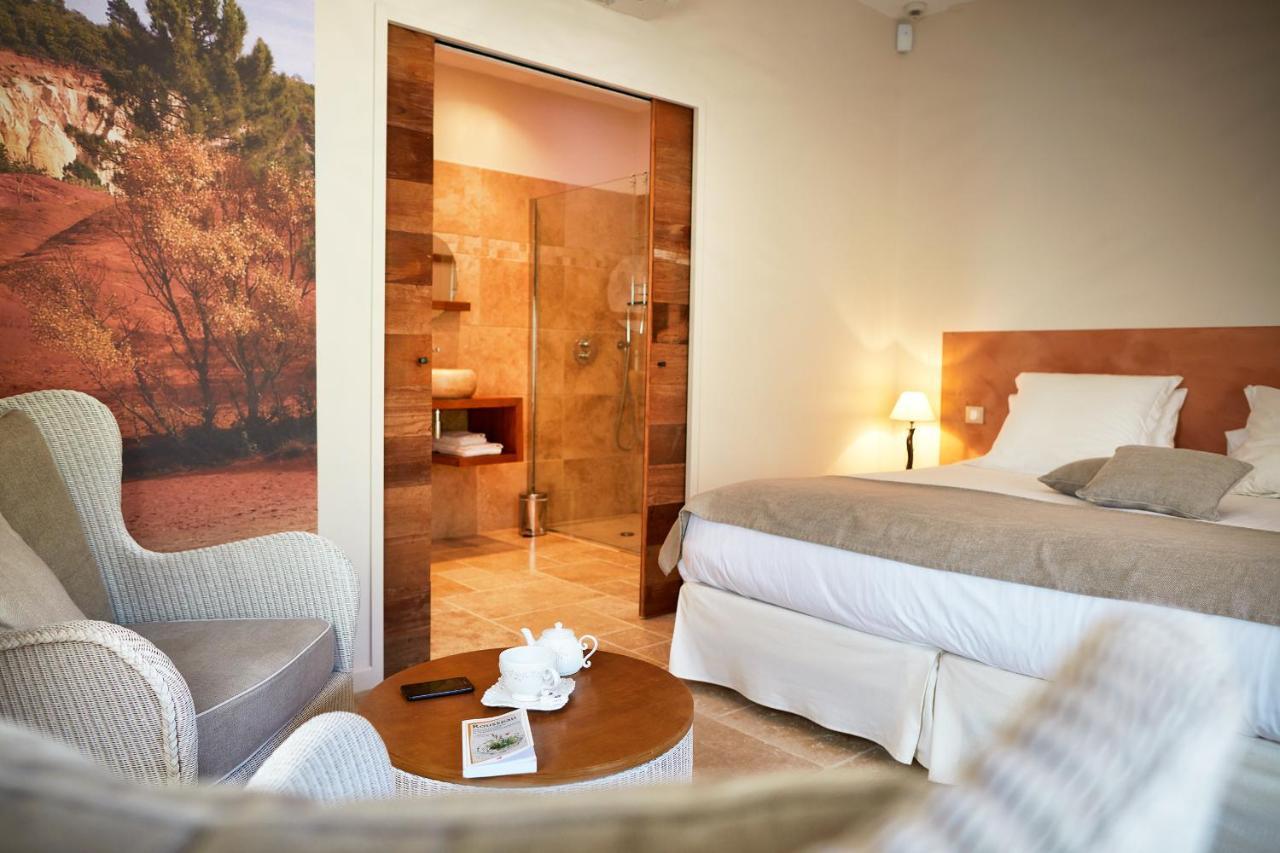 Bed and Breakfast Les Mazets Du Luberon Puget Esterno foto